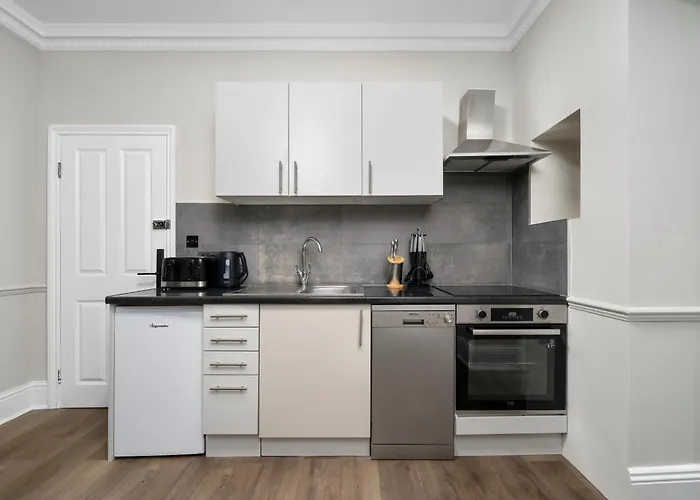 XX - Fitzrovia Modern Apartments